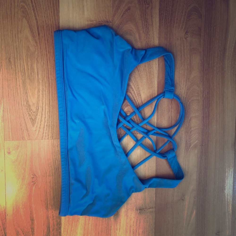 Lululemon Free to be Wild Bra Sz 8